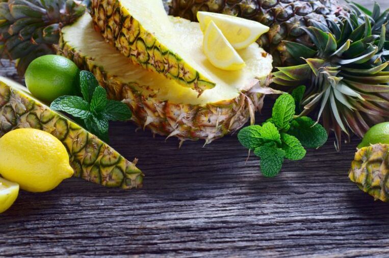 Citron a ananas jsou zdravé ovoce pro lidi trpící artritidou a artrózou