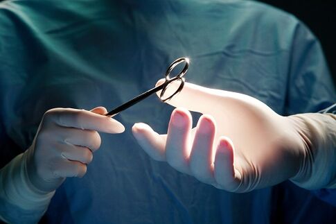 Pokročilá cervikální osteochondróza vyžaduje chirurgický zákrok